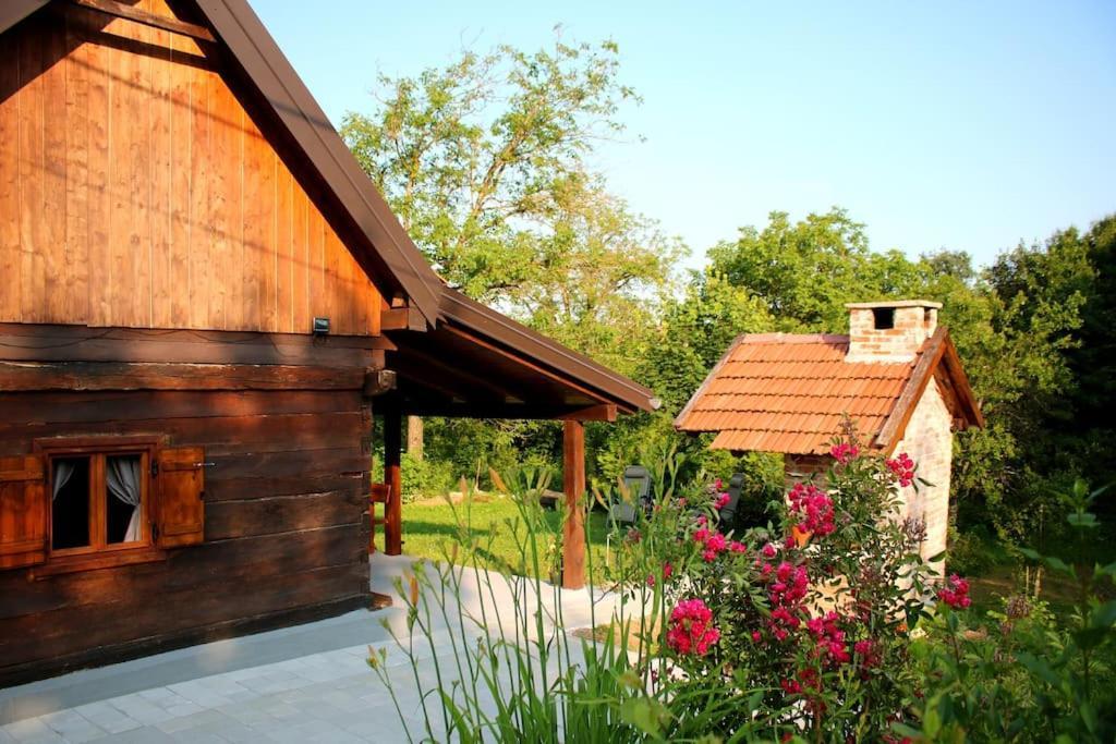 סלוניי Holiday Home The Hive מראה חיצוני תמונה