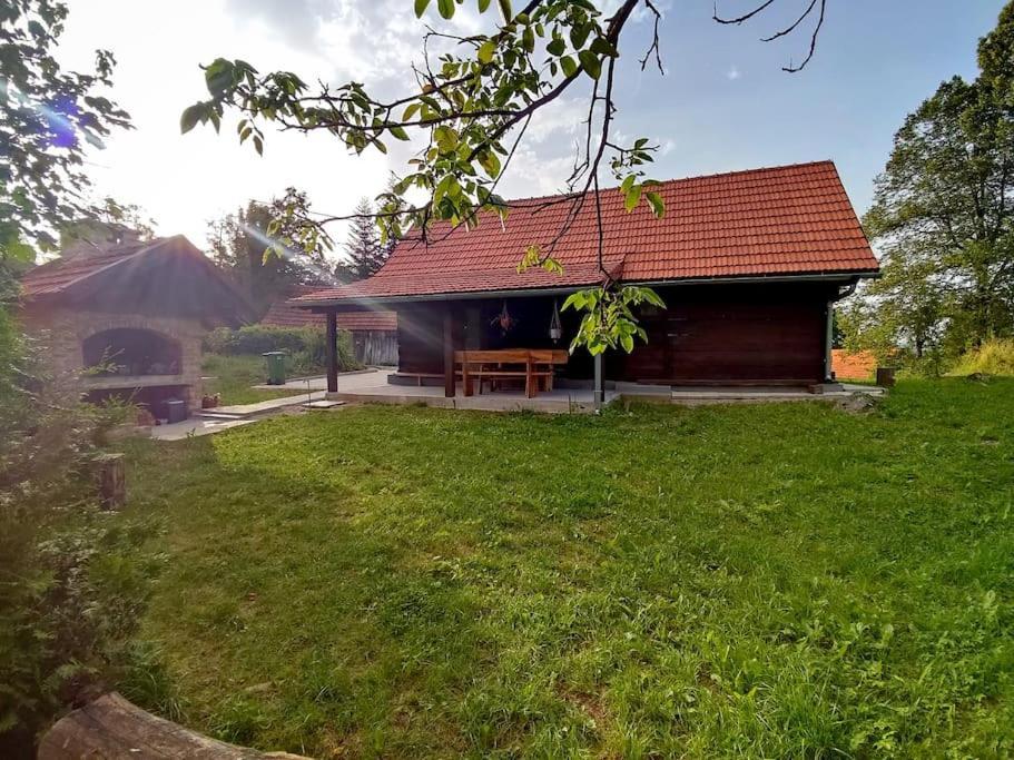סלוניי Holiday Home The Hive מראה חיצוני תמונה